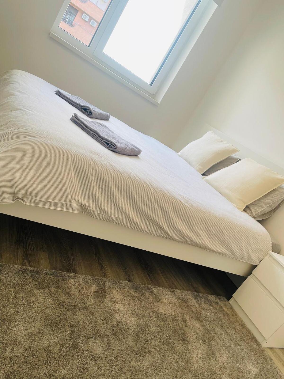 Apartamento Westside Garden Modren With Free Parking