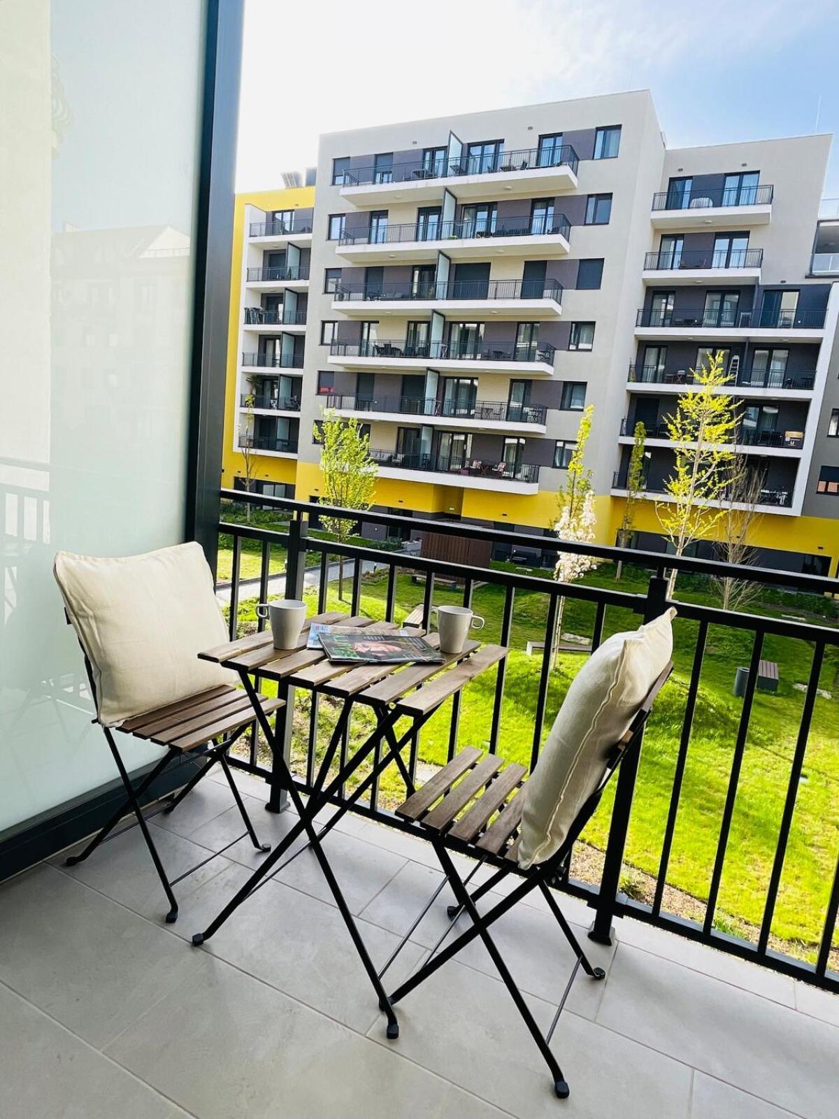 Apartamento Westside Garden Modren With Free Parking *